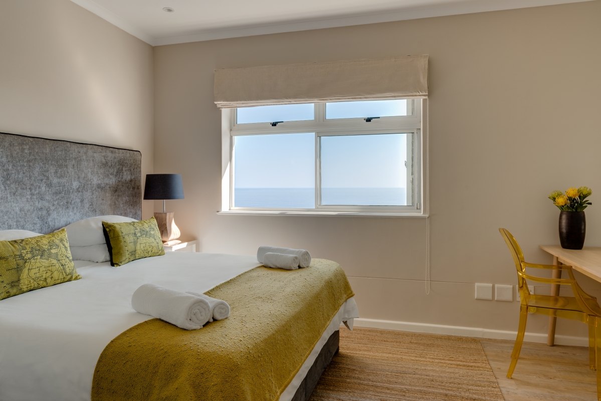 15 Woodford